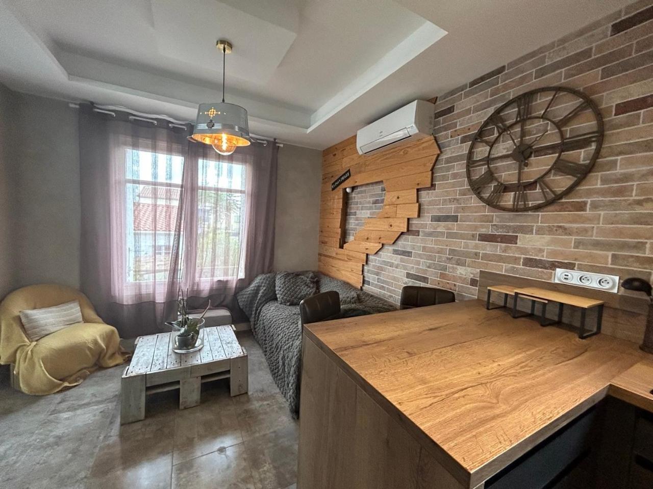 Comme A La Maison Нарбон Екстериор снимка